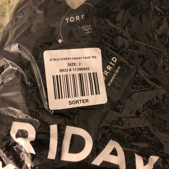 NWT Torrid 2X Friday Fav T-shirt - Picture 4 of 5